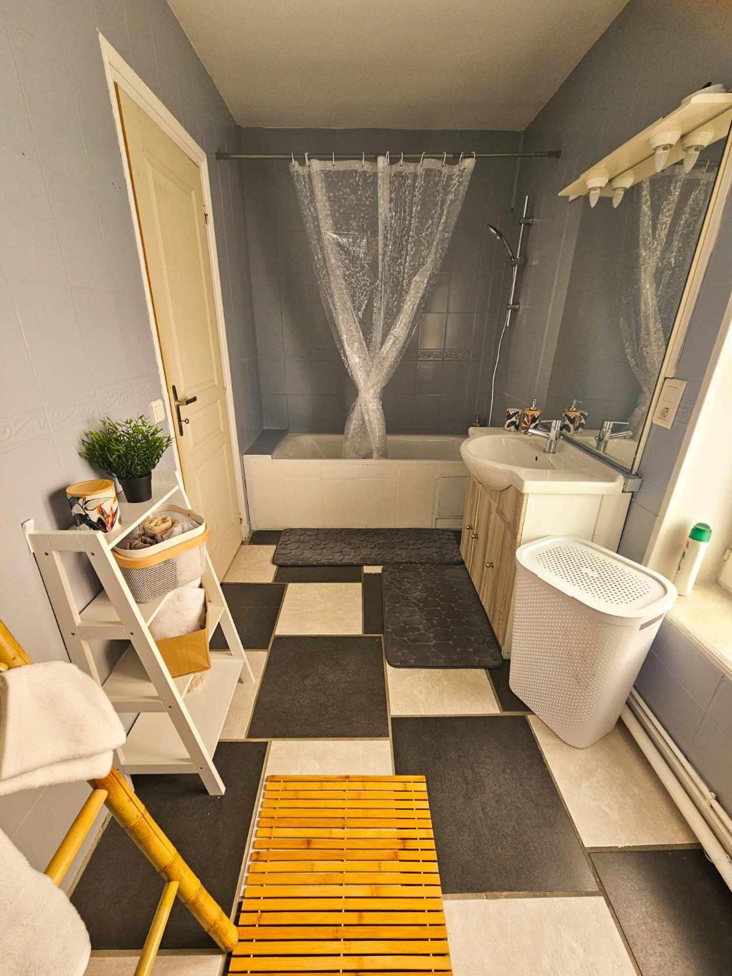 Maison De Ville Avec Jardin Privatif نيفي المظهر الخارجي الصورة