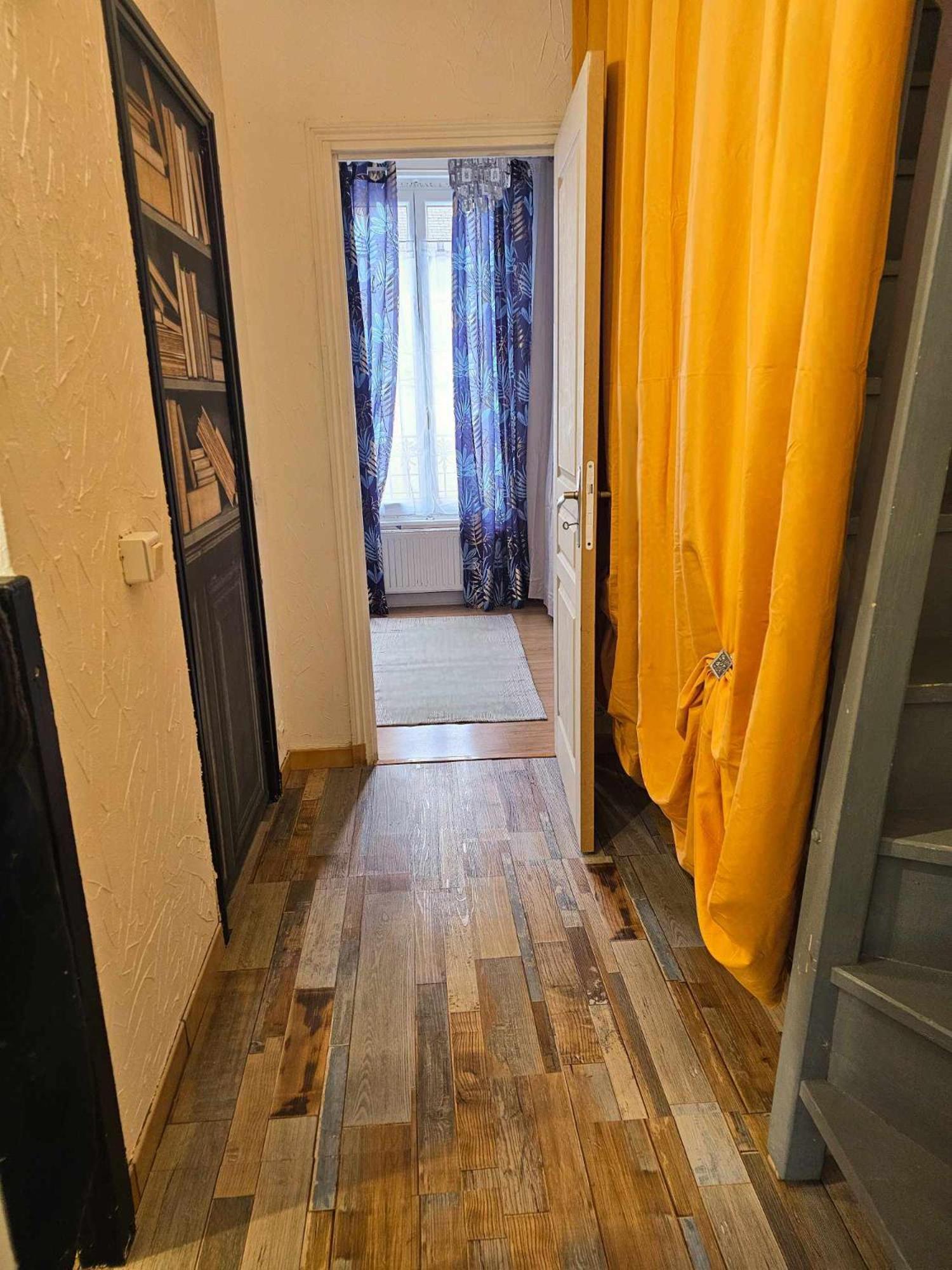 Maison De Ville Avec Jardin Privatif نيفي المظهر الخارجي الصورة